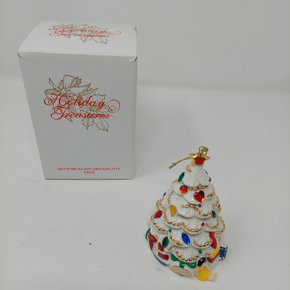 Avon Holiday Treasures Porcelain Christmas Tree 2003 Ornament Rhinestone Details